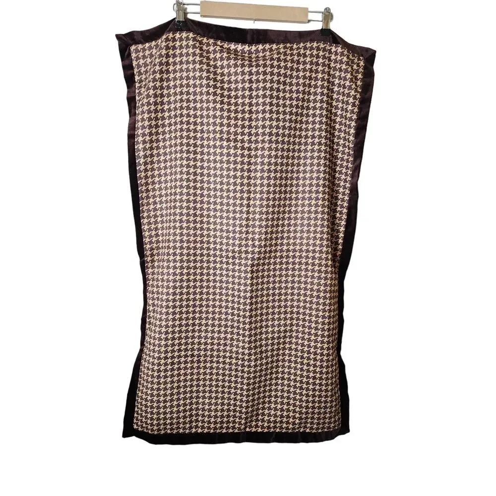 Z GALLERIE Neutral Tan Houndstooth KING Pillow Shams - Set of 2